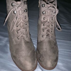 Combat high heel boots